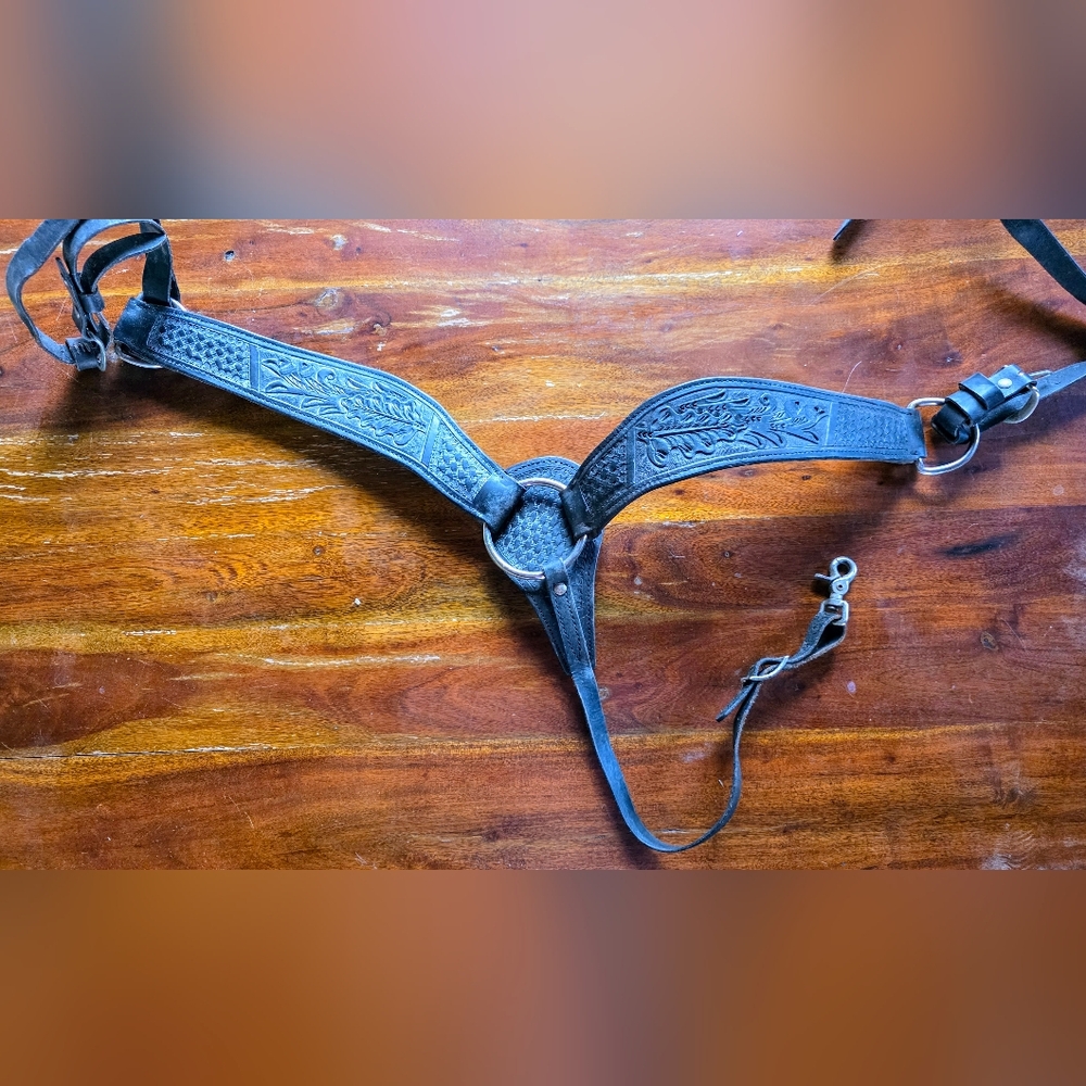 Western Breast Collar